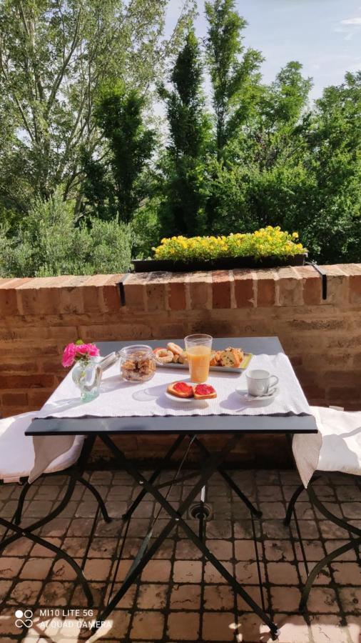 Luci Sui Monti Bed and Breakfast Sarnano Buitenkant foto