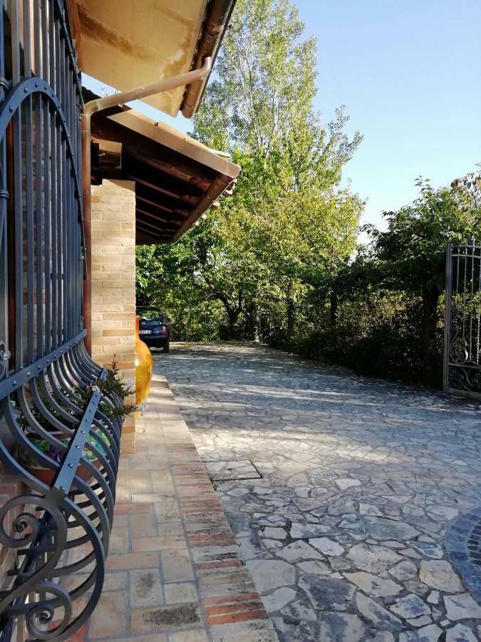 Luci Sui Monti Bed and Breakfast Sarnano Buitenkant foto