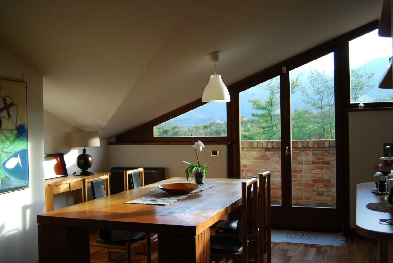 Luci Sui Monti Bed and Breakfast Sarnano Buitenkant foto